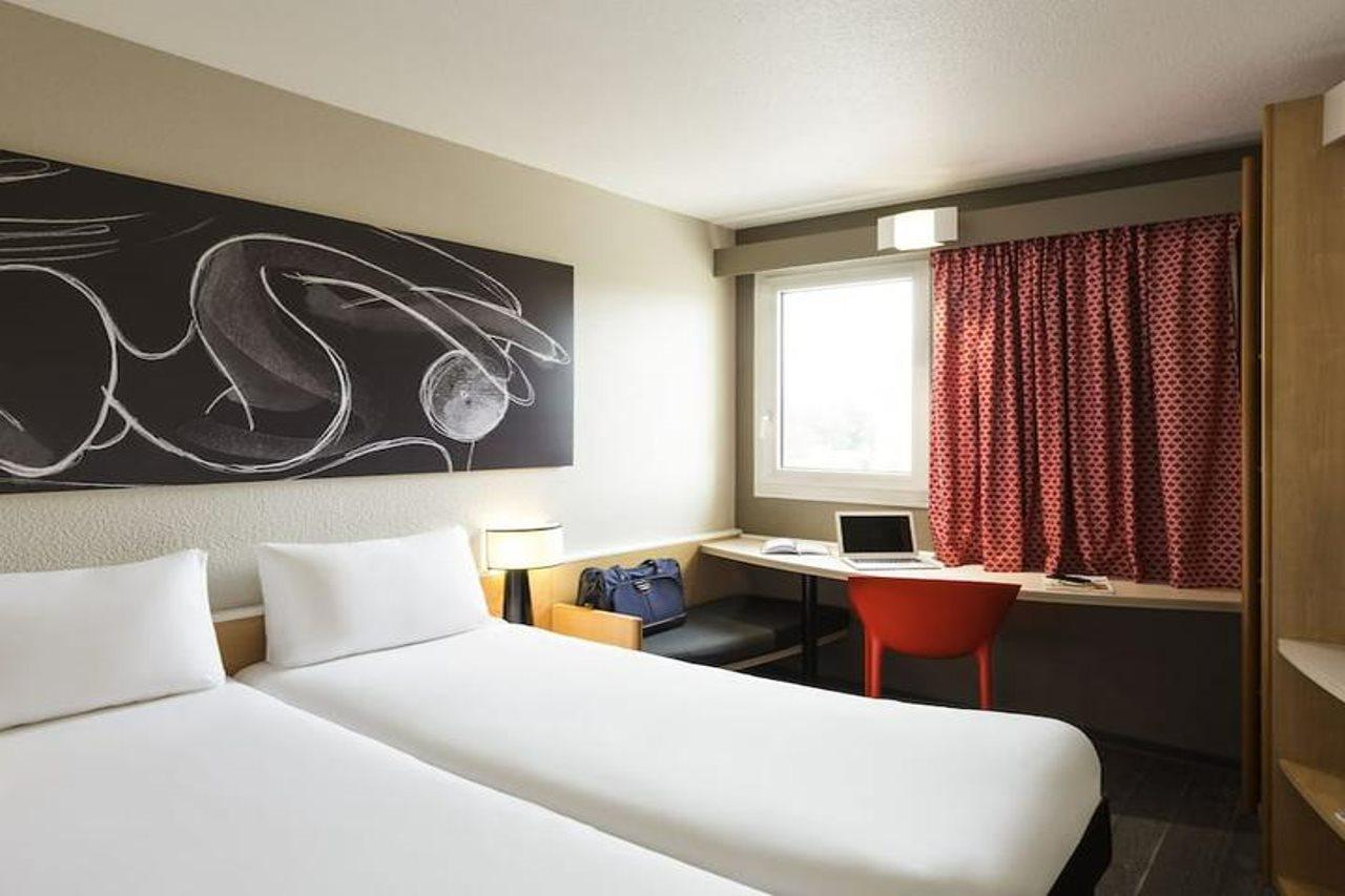 B&B Hotel Bordeaux Merignac Cadera Aeroport Exterior photo